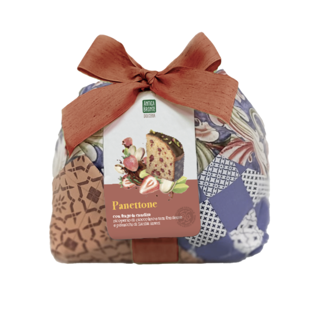 Panettone à la crème de Pistache et recouvert de Chocolat noir et